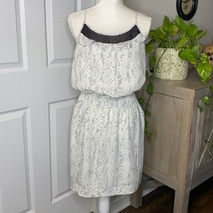 BCBGeneration Black/White/Seafoam Racer Back With Mesh Pocketed Dress Size M